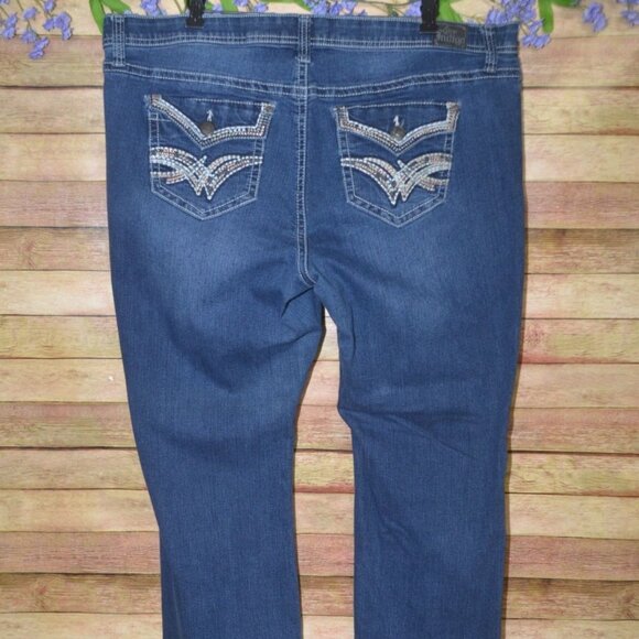 Love Indigo Straight Leg Embroidered Denim Blue Jeans Plus Size 22W Stretch - Picture 4 of 10